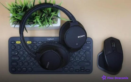 Smart TVs vs Streaming Devices: The Ultimate Comparison Guide